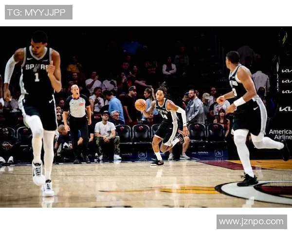 2018年火箭与马刺季前赛精彩回放全景分析与赛后点评