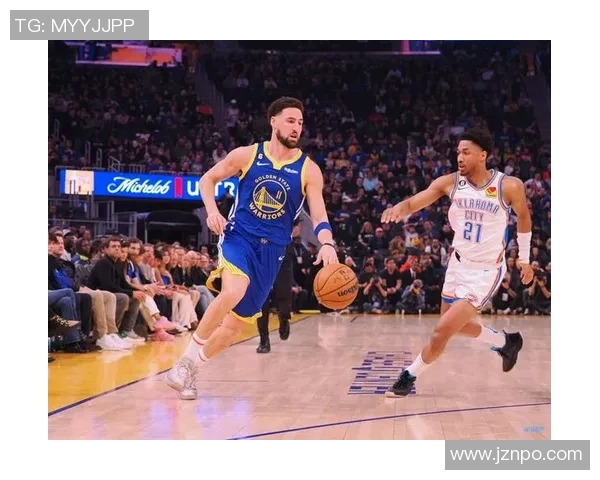 勇士与雷霆激战正酣2月25日精彩对决引发球迷热议